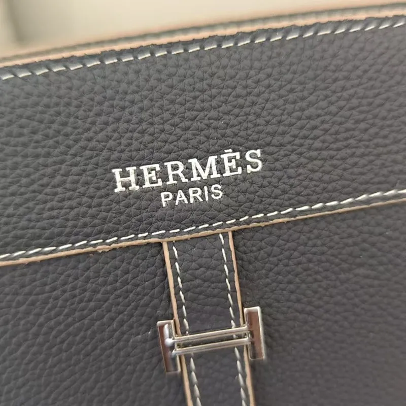 All categories Hermès wallet (Hermès) Hermès H5010-4