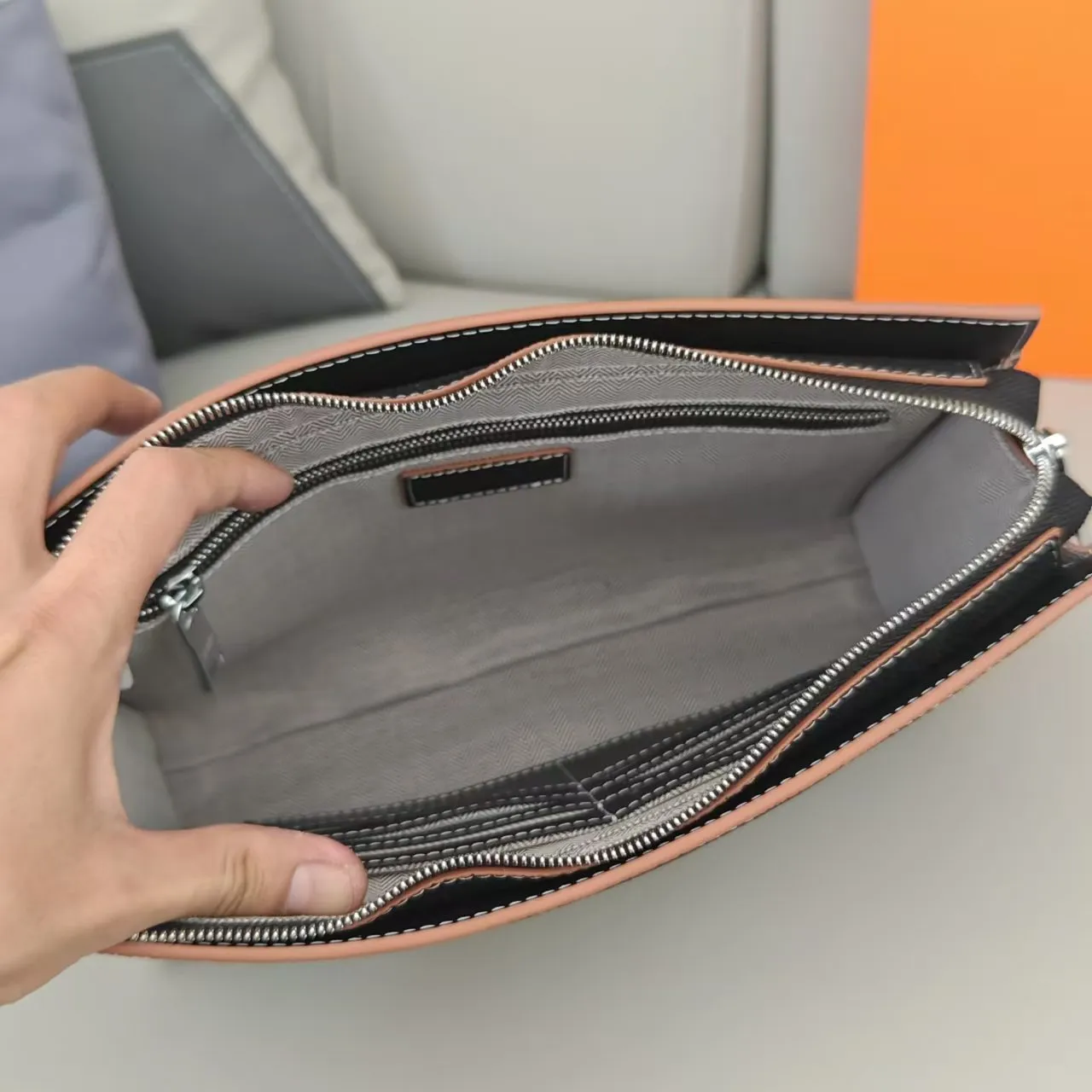 All categories Hermès wallet (Hermès) Hermès H5010-4