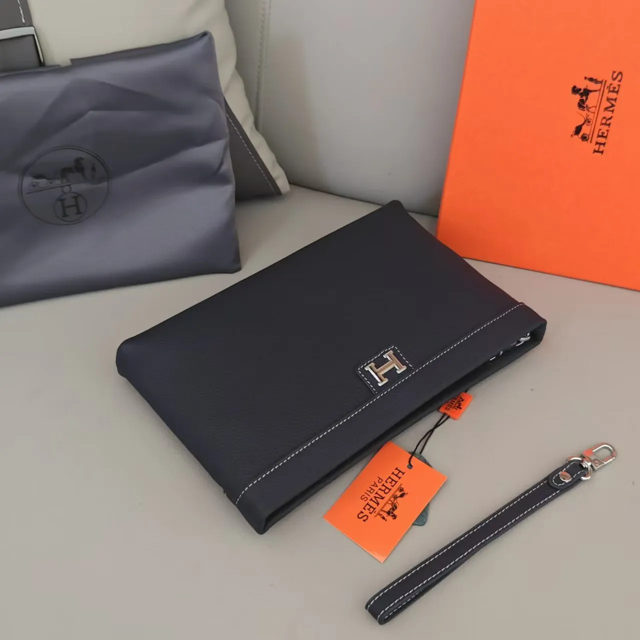 All Categories Hermès Wallet (Hermès) Hermès H50-4