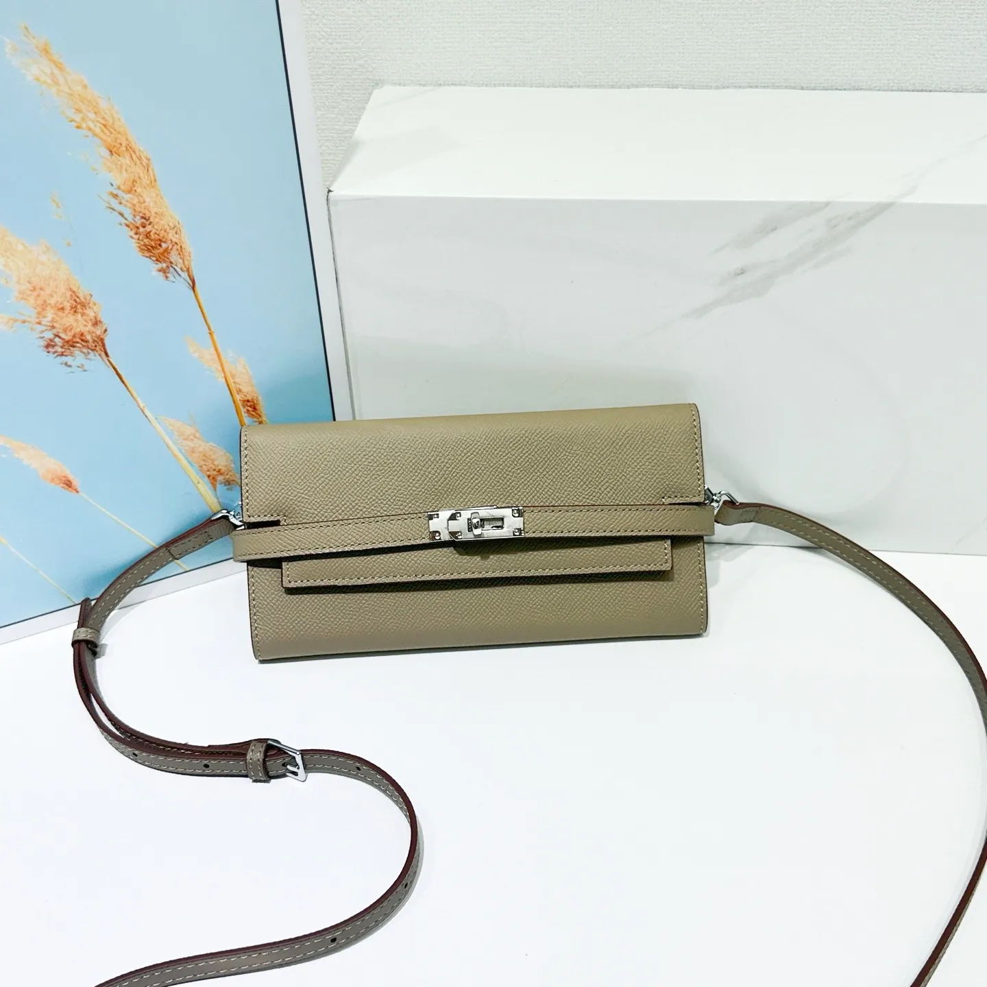All categories Hermès wallet (Hermès) Hermès 361-2