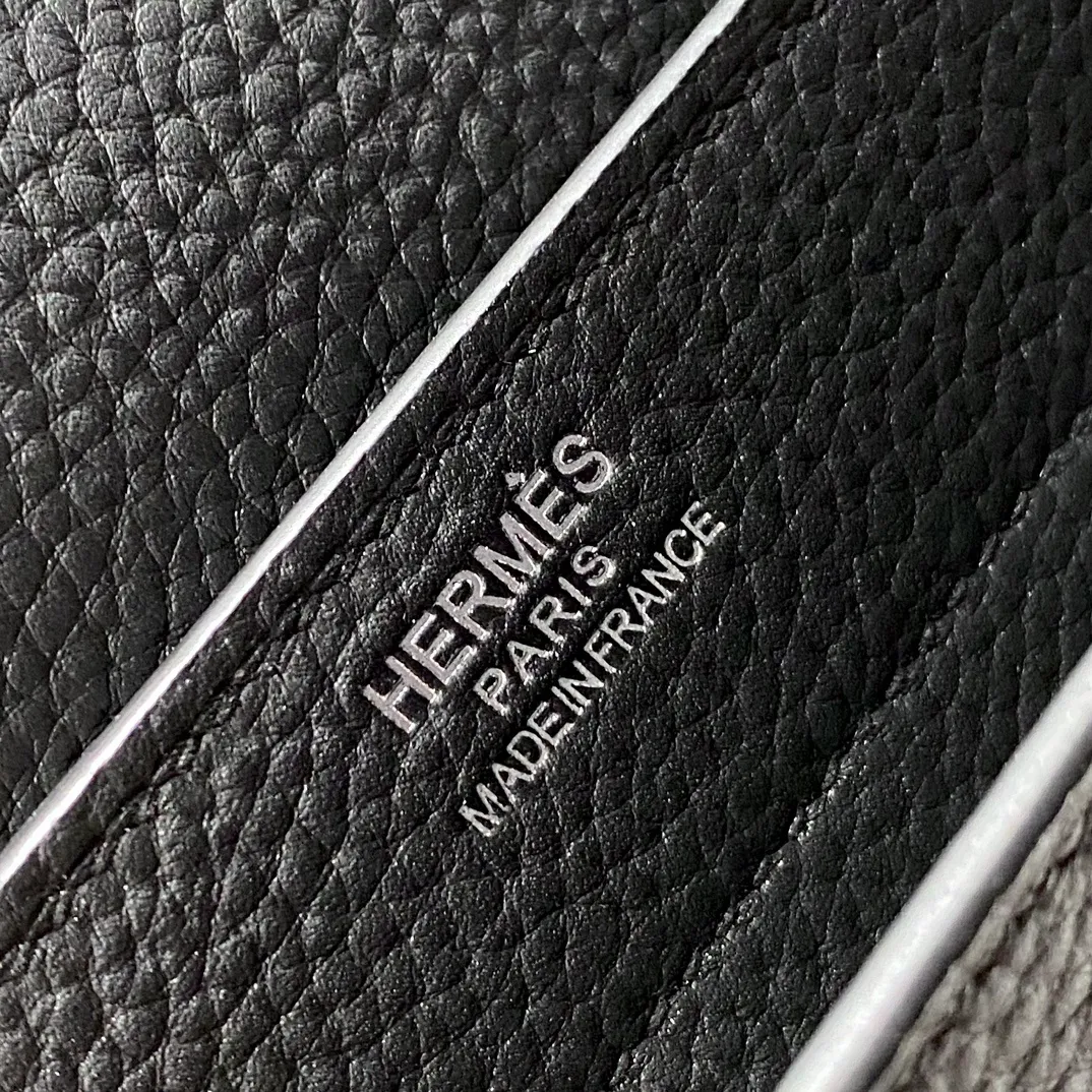 All categories Hermès wallet (Hermès) Hermès 3838