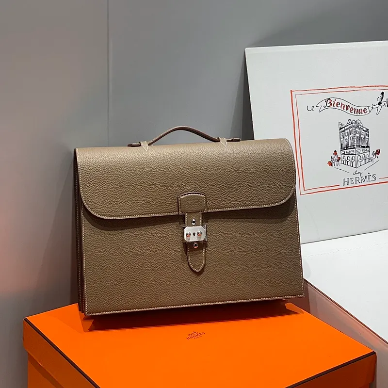 All categories Hermès wallet (Hermès) Hermès 3838