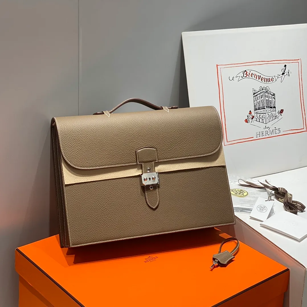 All categories Hermès wallet (Hermès) Hermès 3838