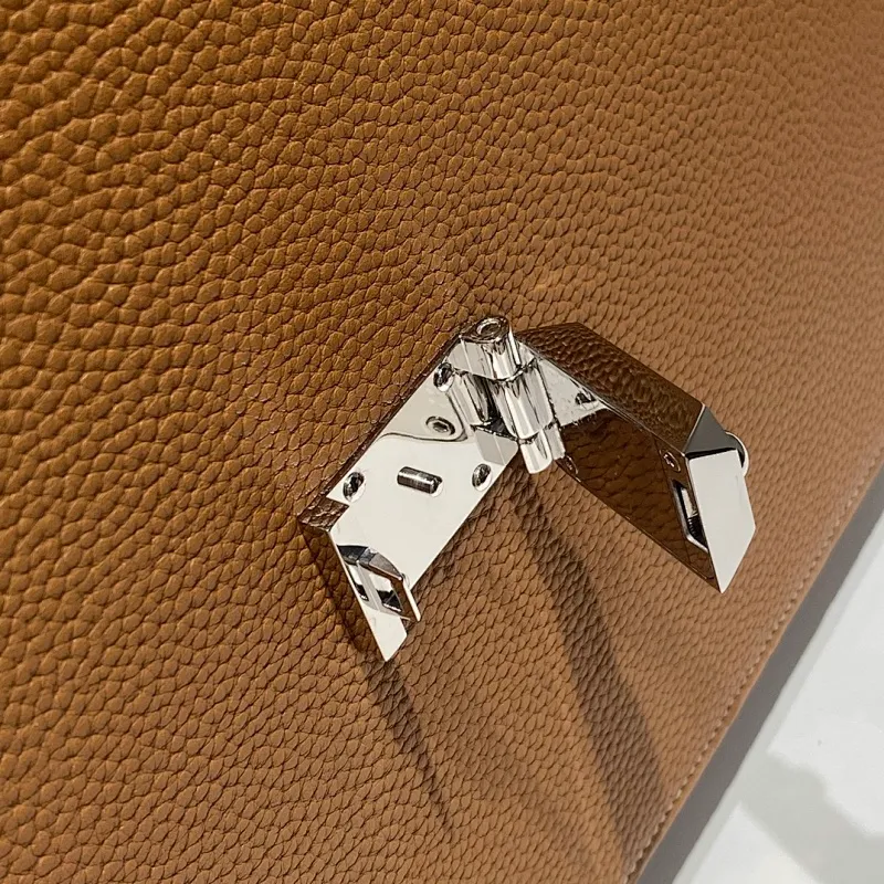 All categories Hermès wallet (Hermès) Hermès 3838