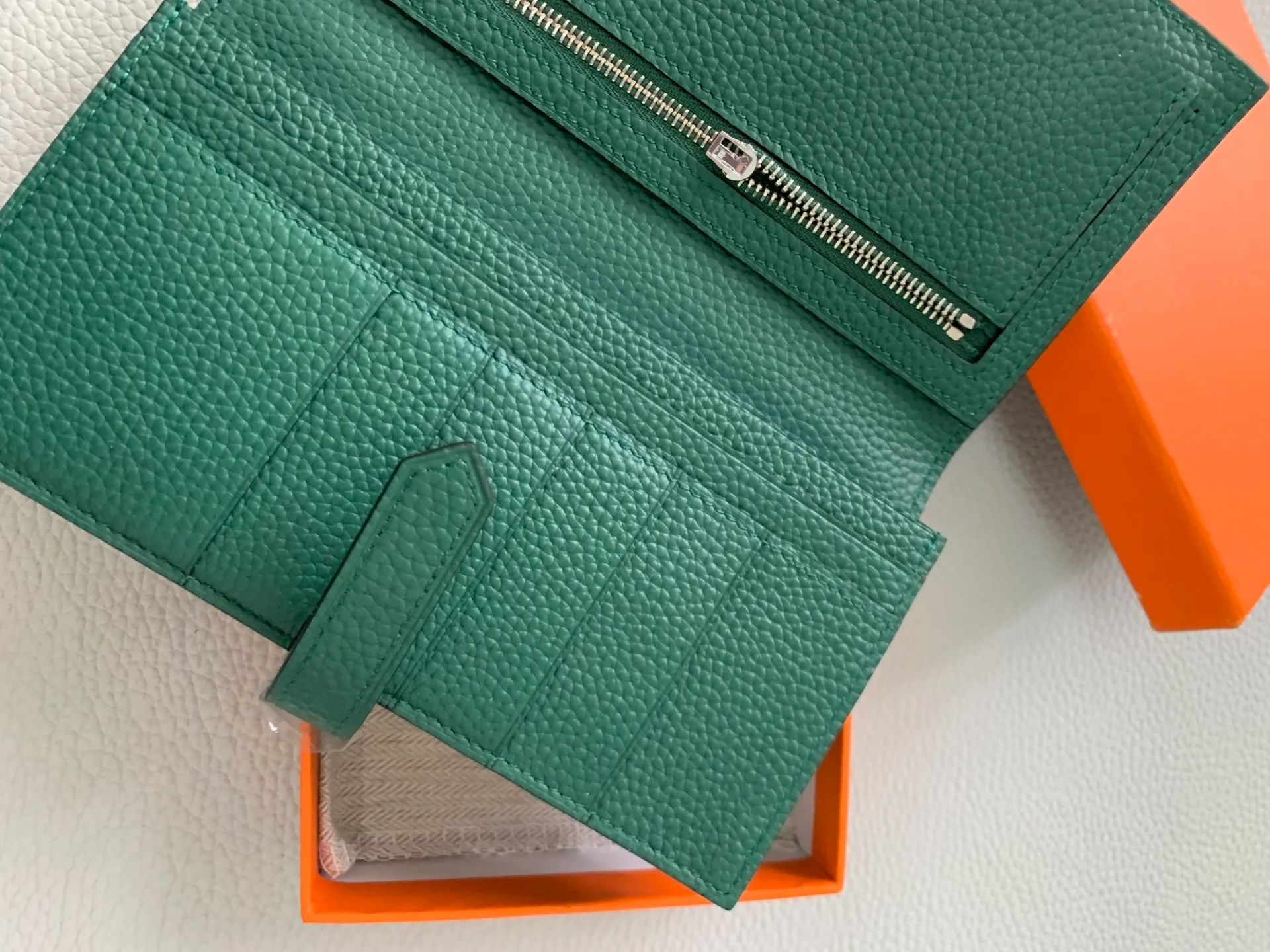 All Categories Hermès Wallet (Hermès) Hermès Original Order 175