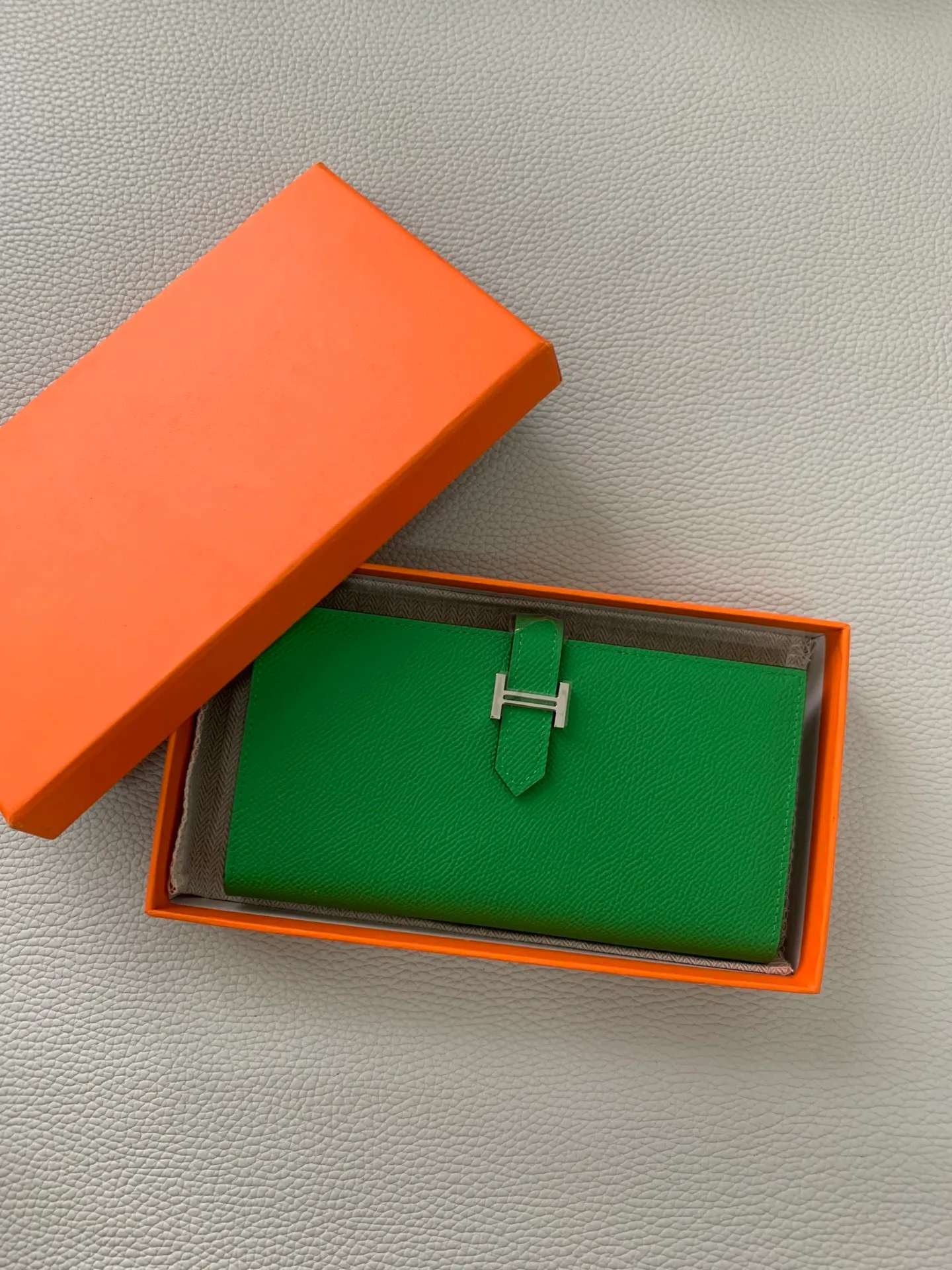 All Categories Hermès Wallet (Hermès) Hermès Original Order 175