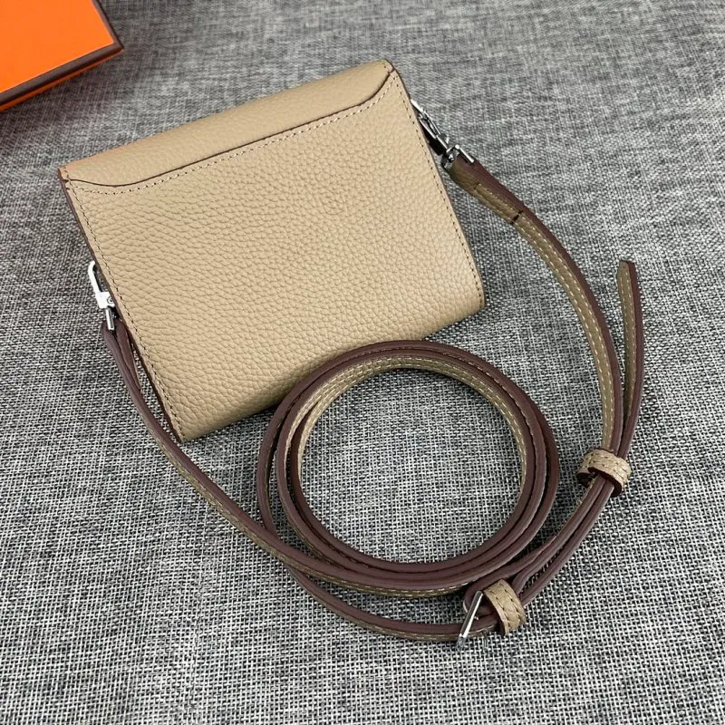 All Categories Hermès Wallet (Hermès) Hermès 537-2 Silver Buckle