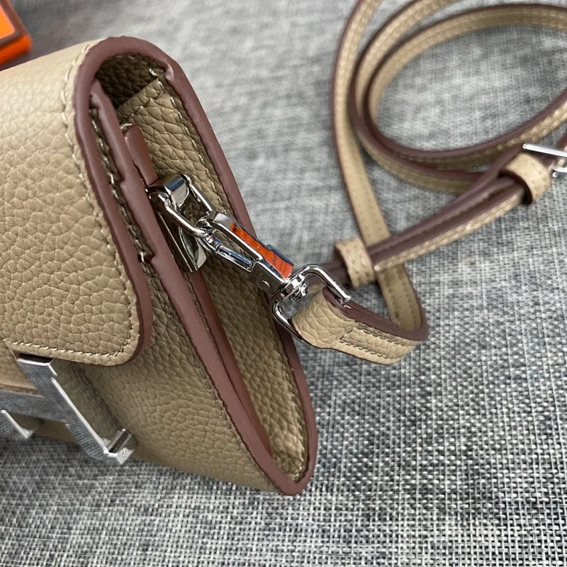 All Categories Hermès Wallet (Hermès) Hermès 537-2 Silver Buckle
