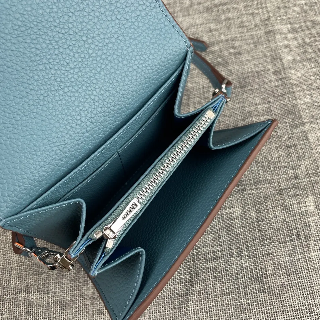 All Categories Hermès Wallet (Hermès) Hermès 537-2 Silver Buckle