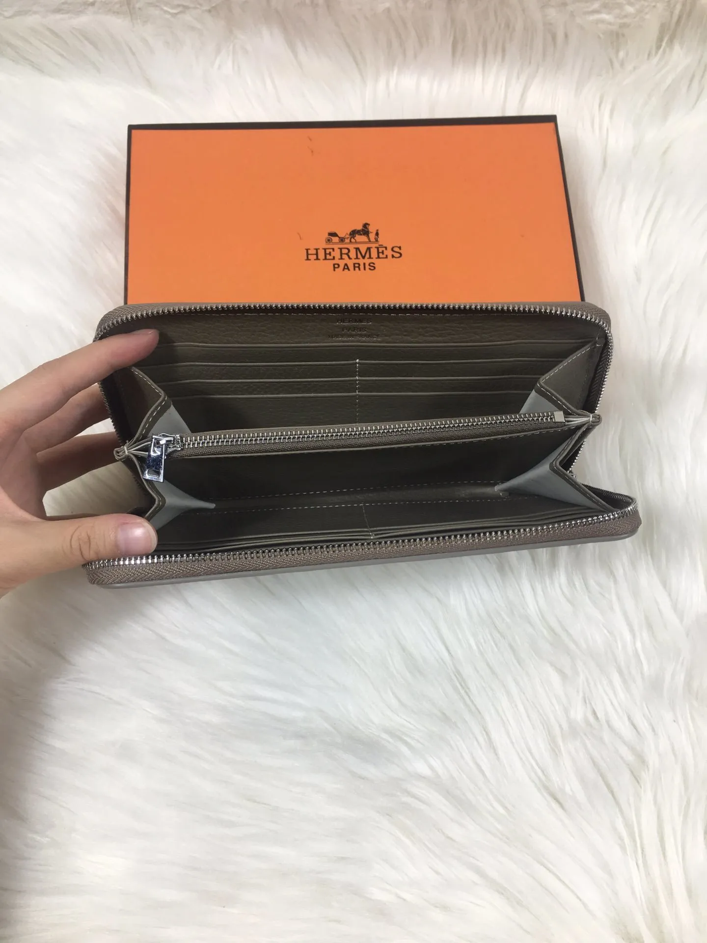 All categories Hermès wallet (Hermès) Hermès 506