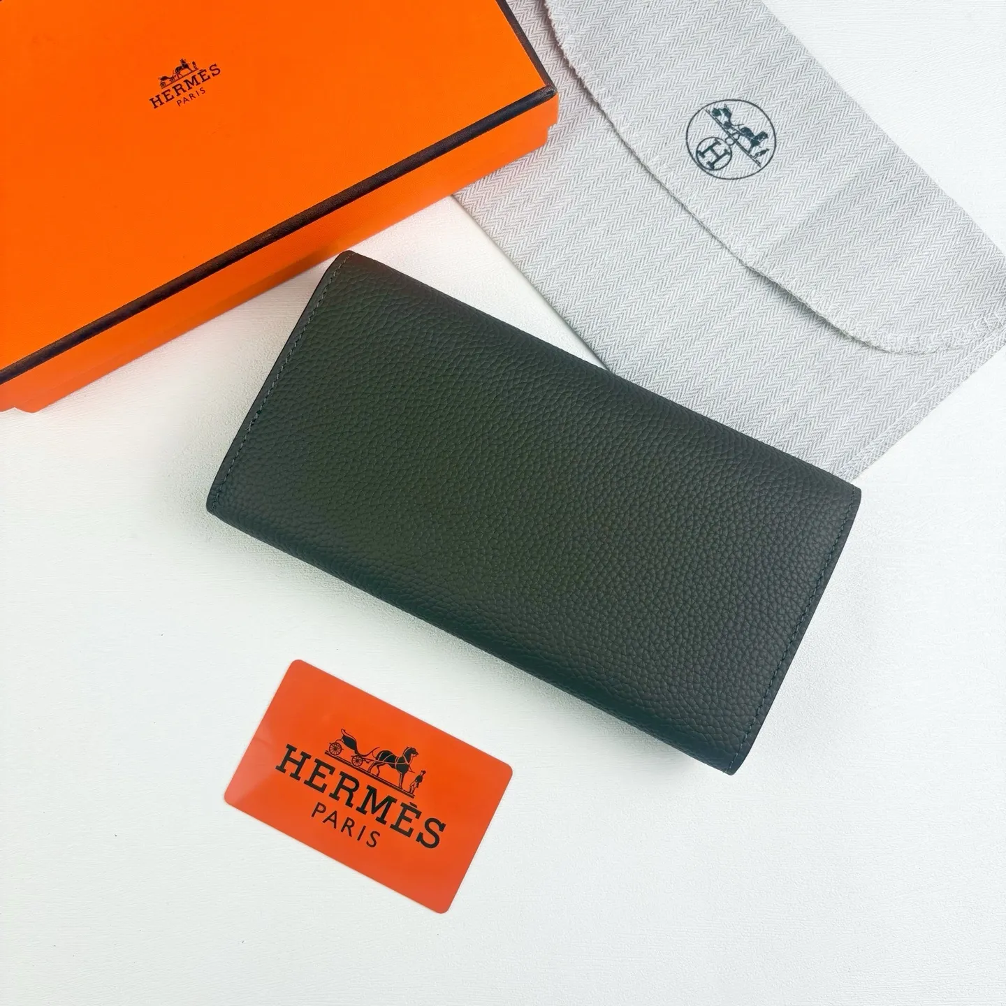 All categories Hermès wallet (Hermès) Hermès 614
