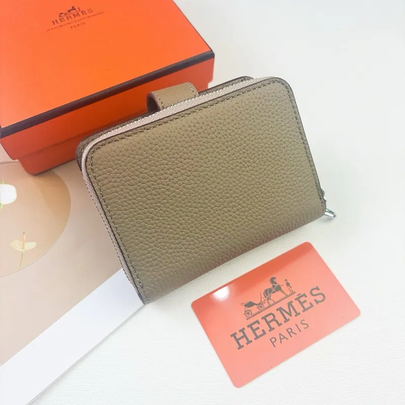All categories Hermès wallet (Hermès) Hermès 6357