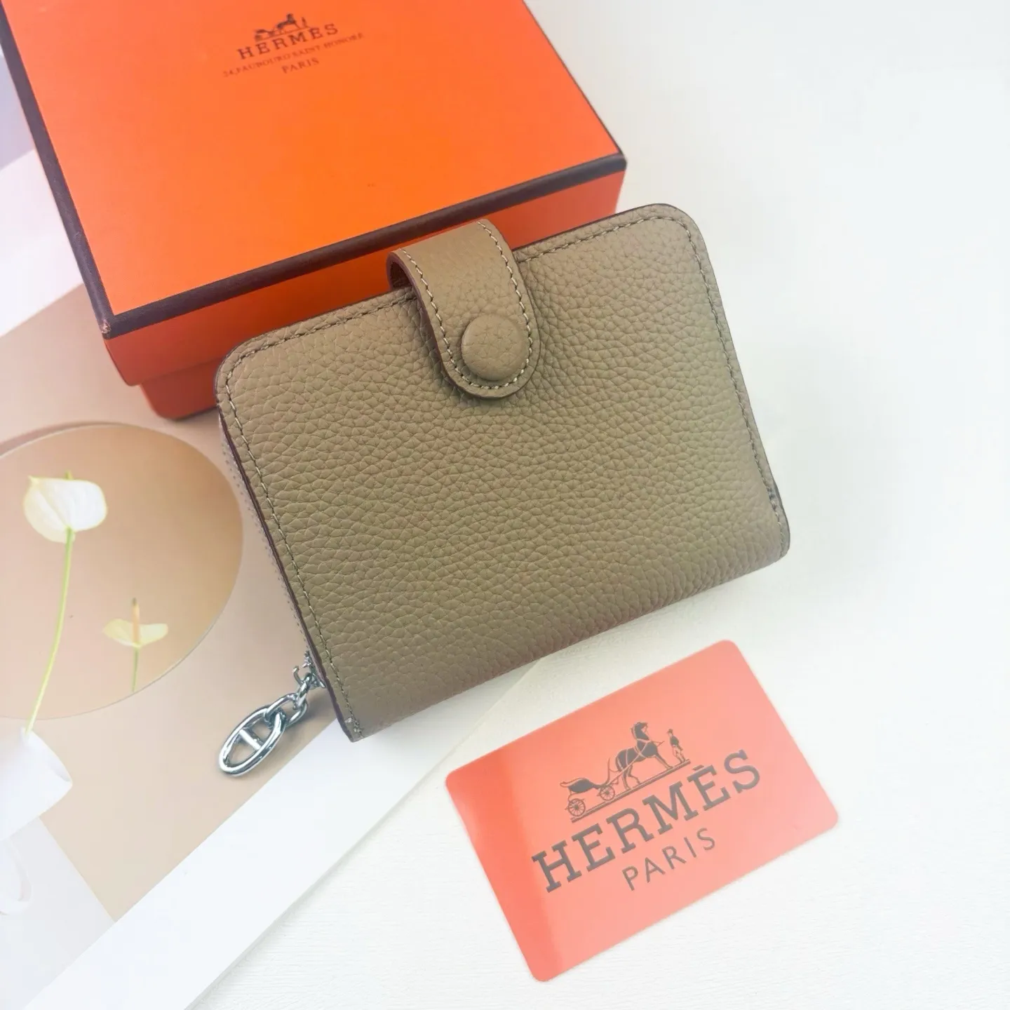 All categories Hermès wallet (Hermès) Hermès 6357