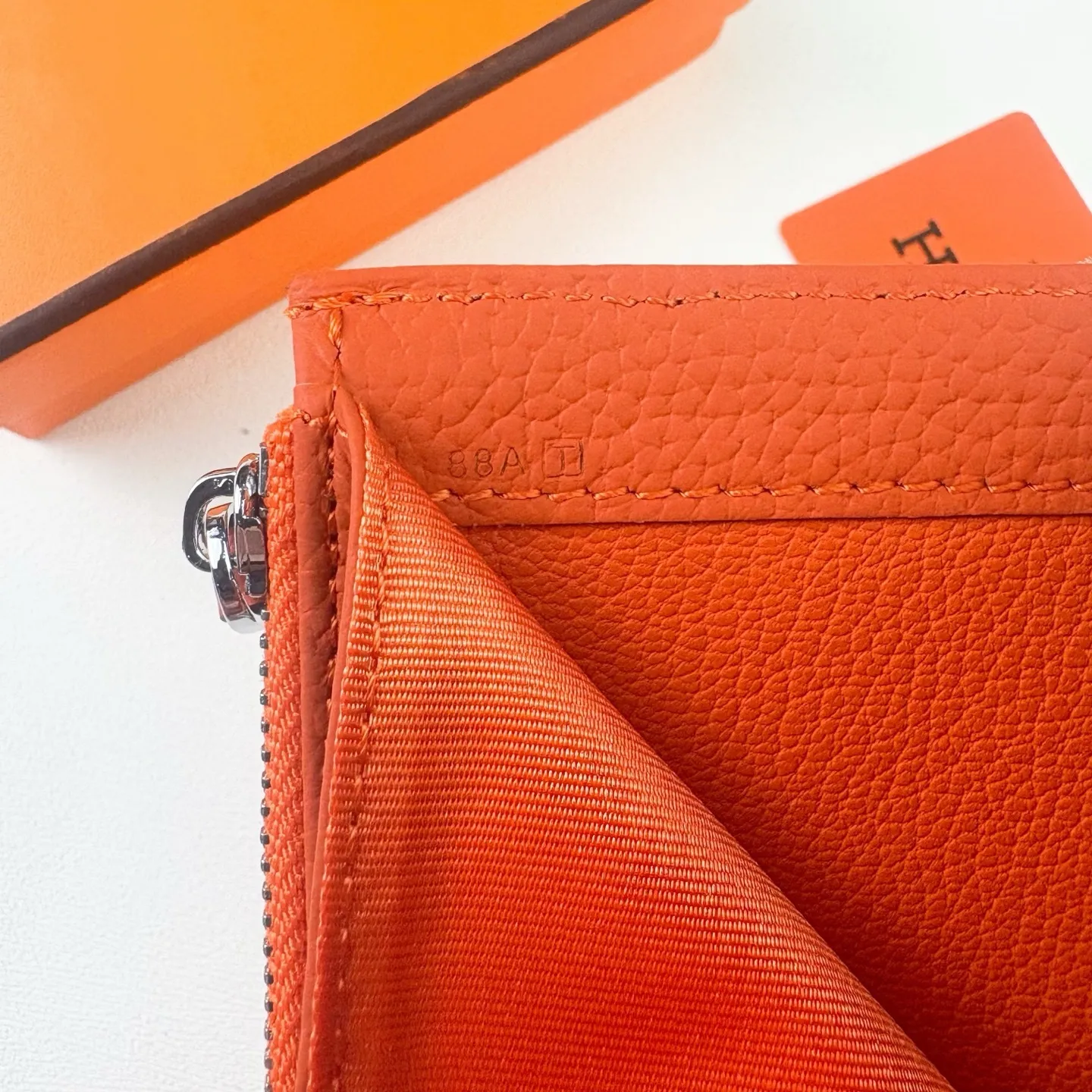 All categories Hermès wallet (Hermès) Hermès 6357