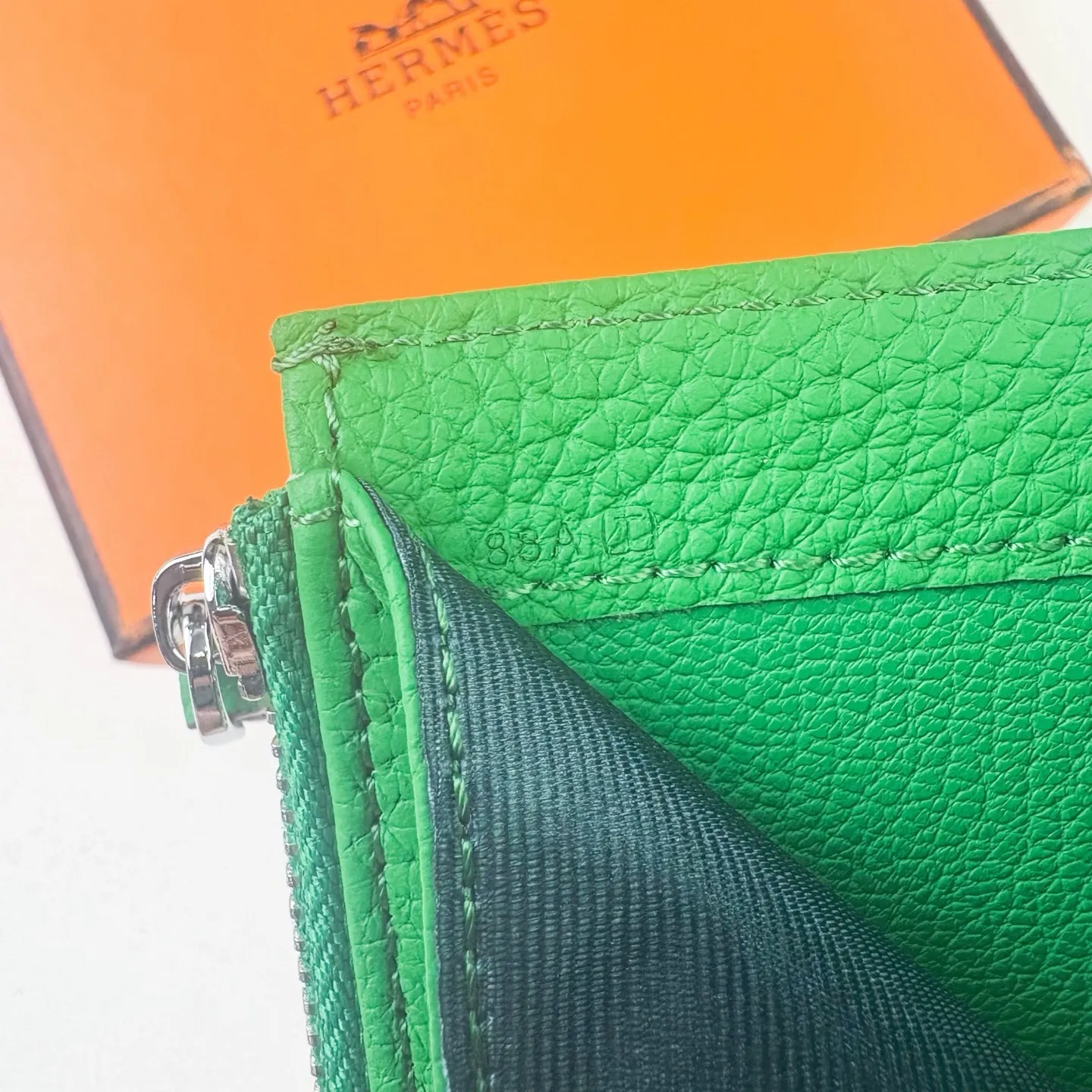 All categories Hermès wallet (Hermès) Hermès 6357