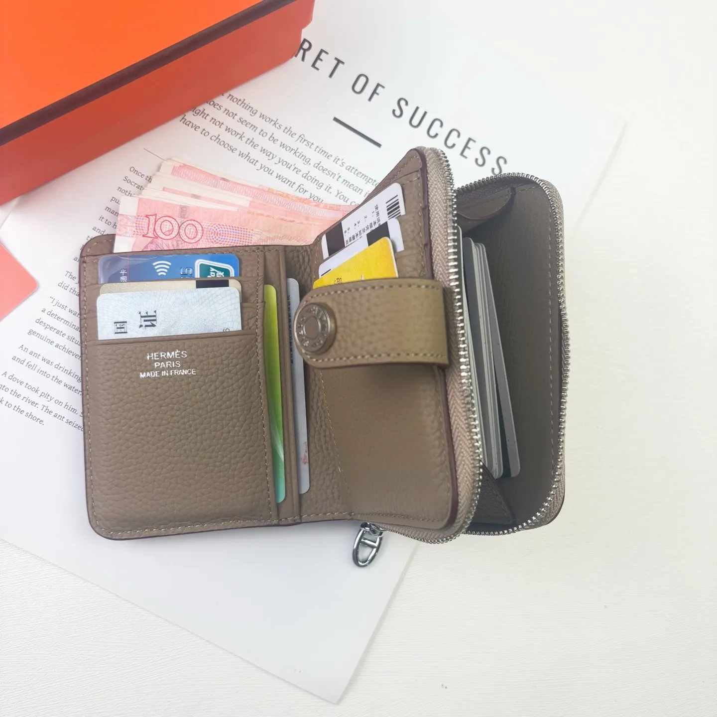 All categories Hermès wallet (Hermès) Hermès 667