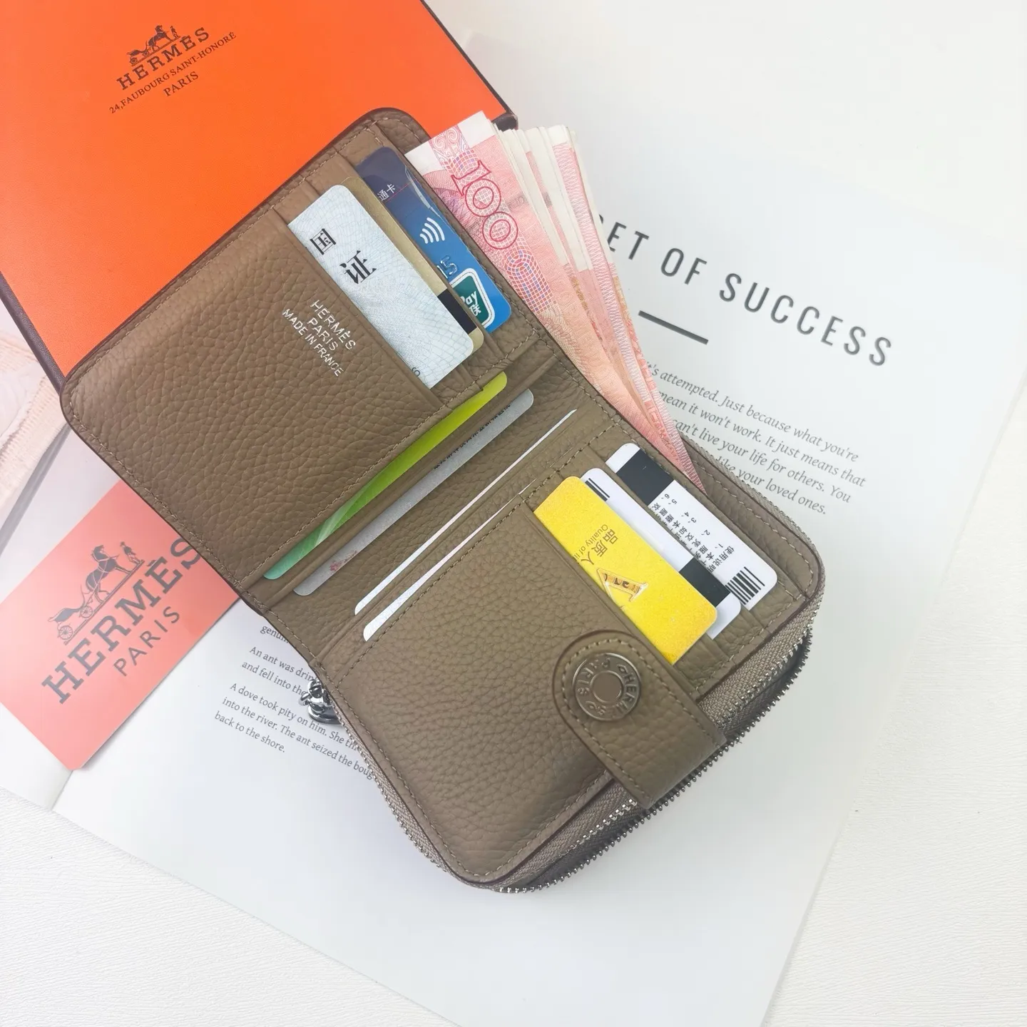 All categories Hermès wallet (Hermès) Hermès 667