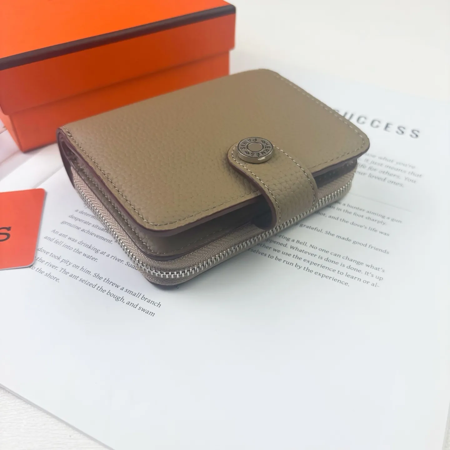 All categories Hermès wallet (Hermès) Hermès 667