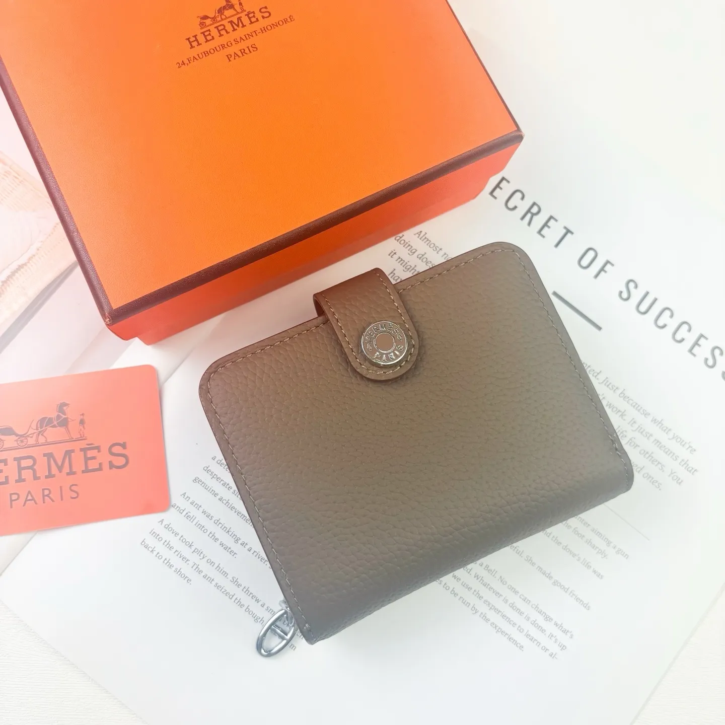 All categories Hermès wallet (Hermès) Hermès 667