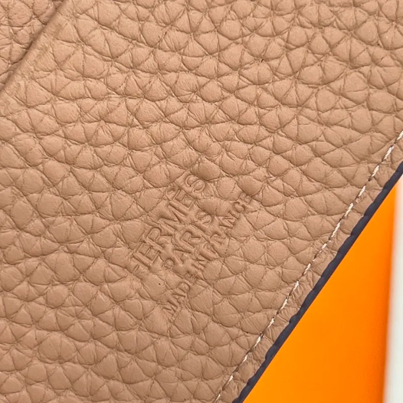 All categories Hermès wallet (Hermès) Hermès 7010