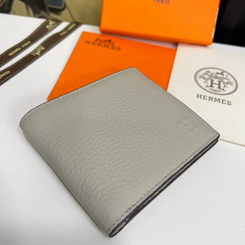 All categories Hermès wallet (Hermès) Hermès 7010