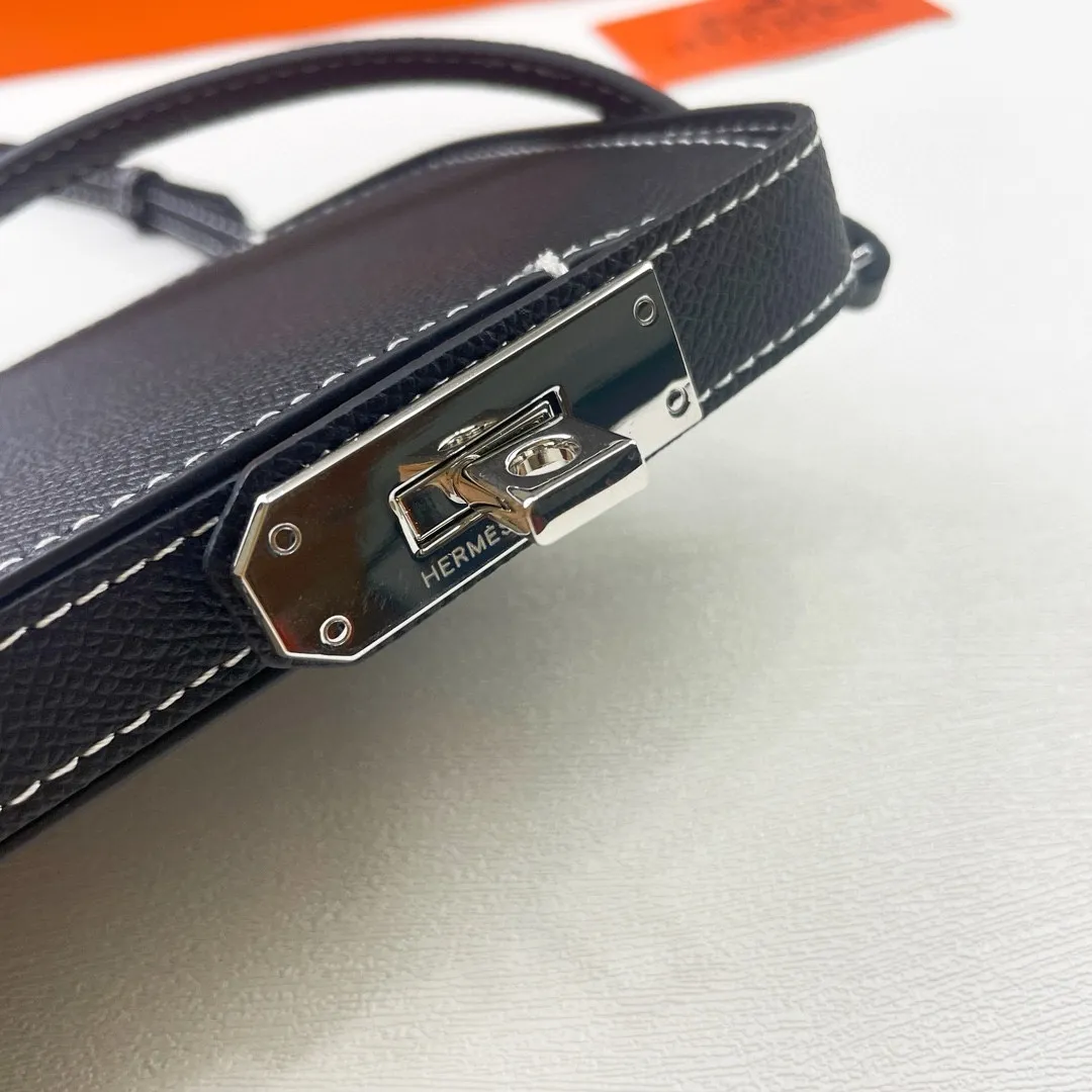 All categories Hermès wallet (Hermès) Hermès 9852 silver buckle