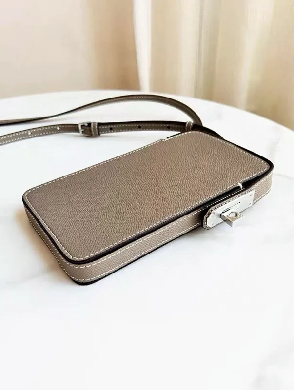 All categories Hermès wallet (Hermès) Hermès 9852 silver buckle
