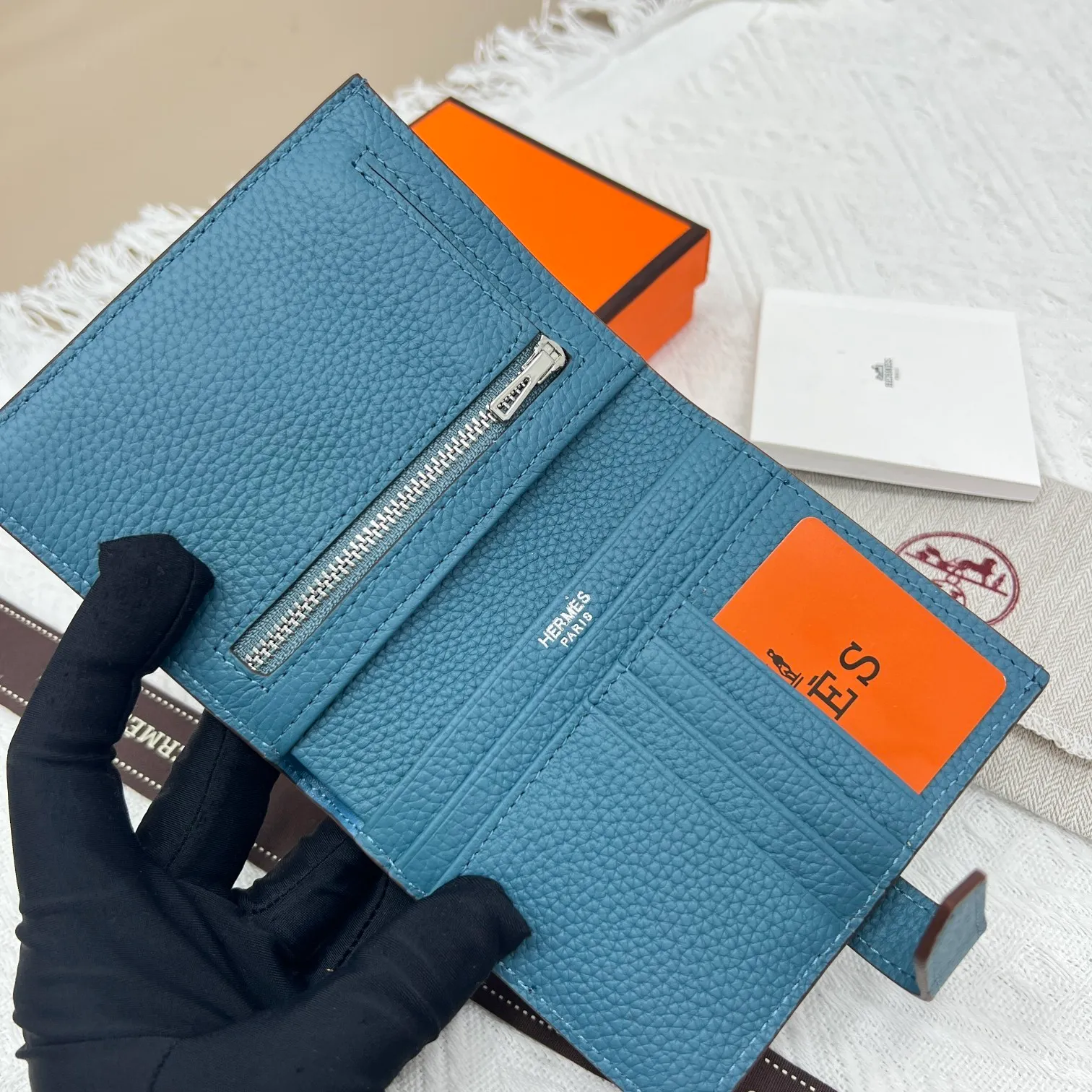 All categories Hermès wallet (Hermès) Hermès 5120 pebbled silver buckle