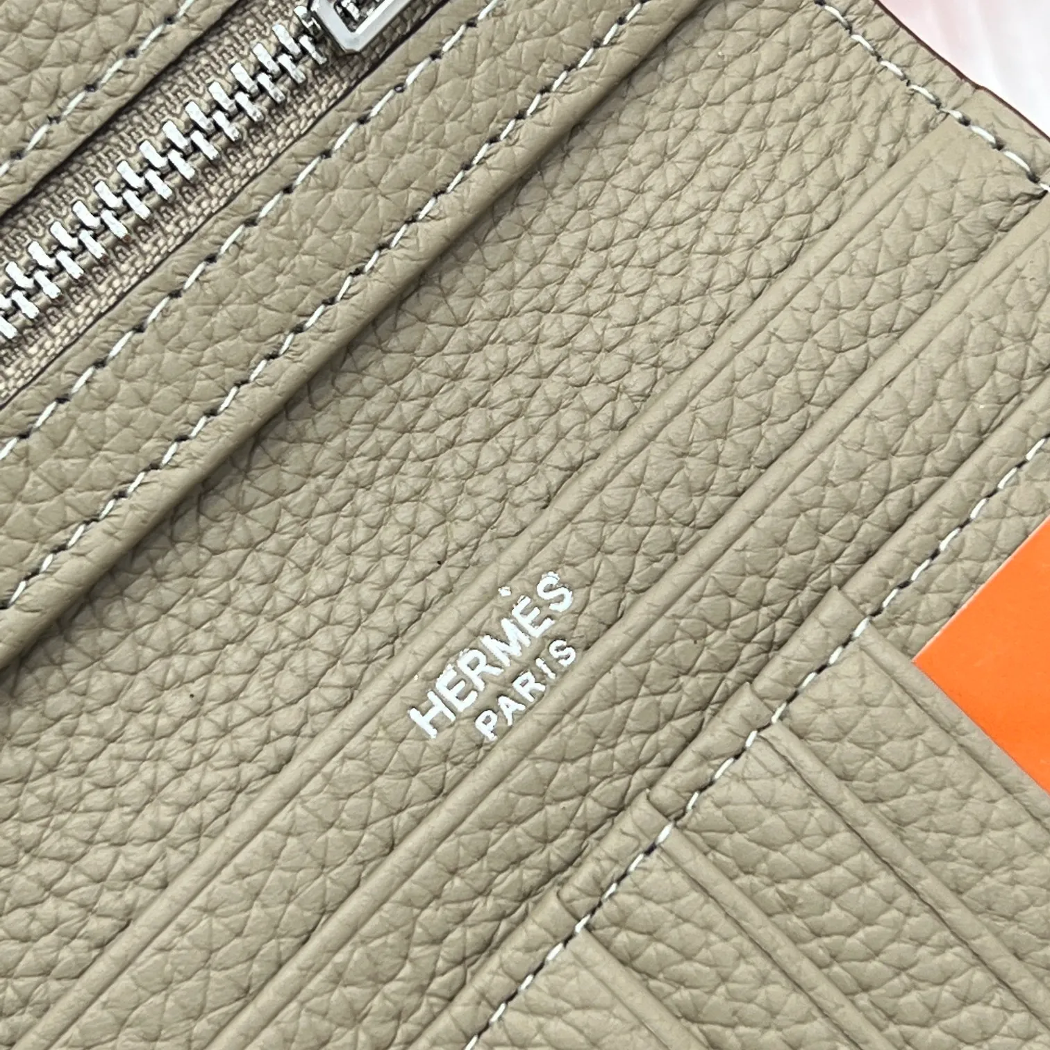 All categories Hermès wallet (Hermès) Hermès 5120 pebbled silver buckle