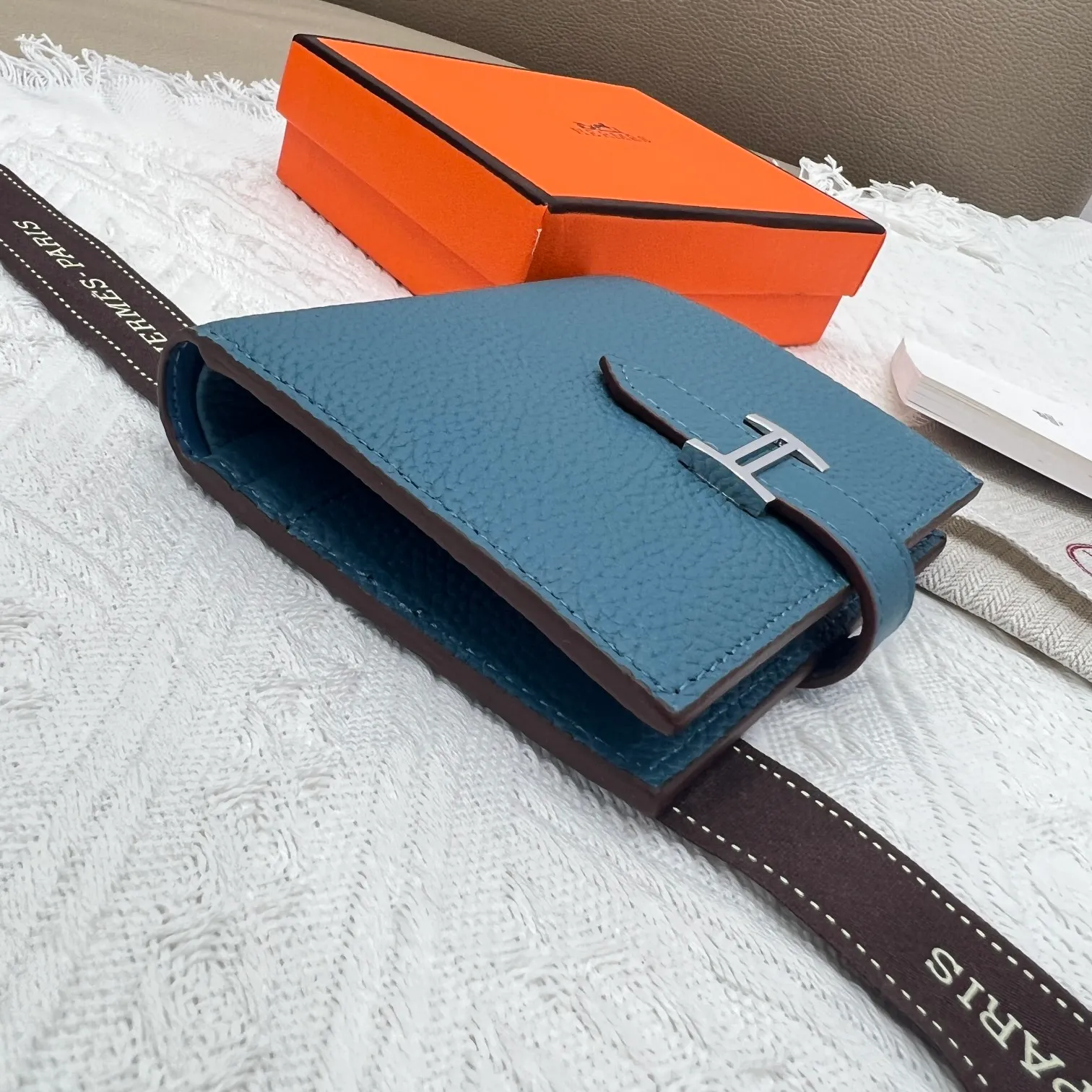 All categories Hermès wallet (Hermès) Hermès 5120 pebbled silver buckle