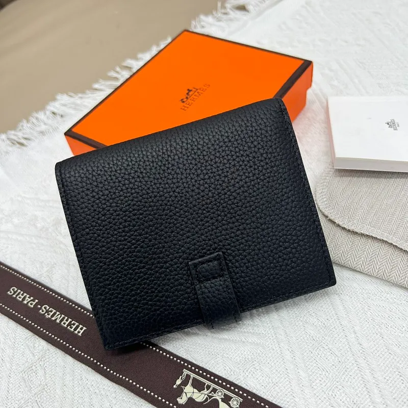 All categories Hermès wallet (Hermès) Hermès 5120 pebbled silver buckle