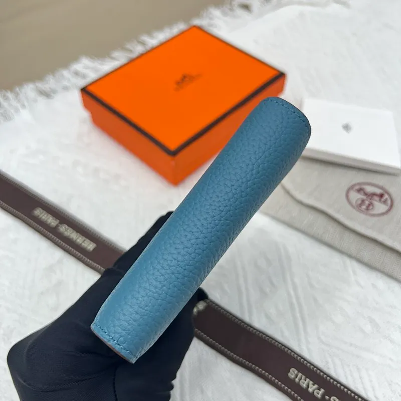 All categories Hermès wallet (Hermès) Hermès 5120 pebbled silver buckle
