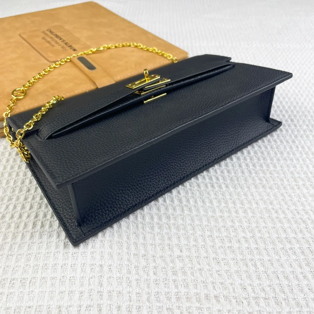 All Categories Hermès Wallet (Hermès) Hermès 362-1 Gold Buckle