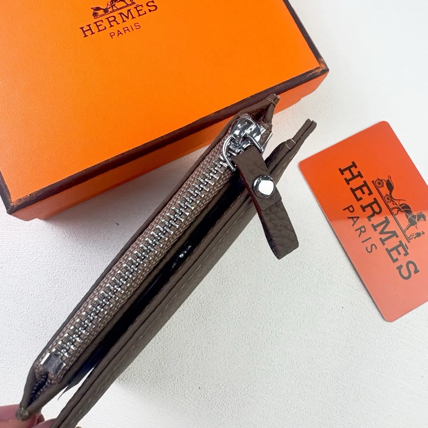 All categories Hermès wallet (Hermès) Hermès 6357 punching