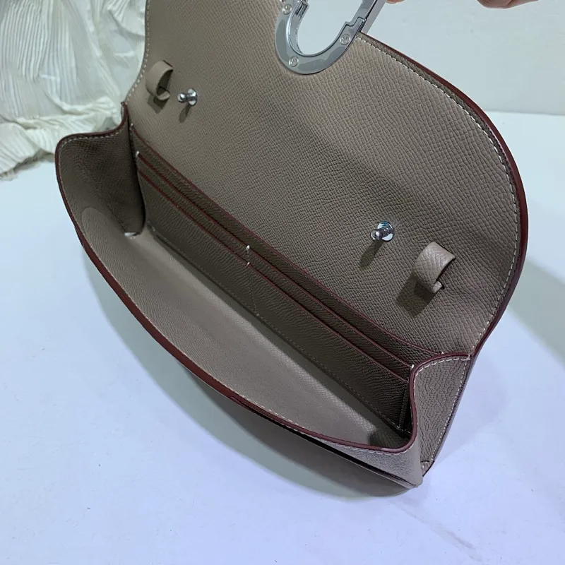 All categories Hermès wallet (Hermès) Hermès 961 silver buckle