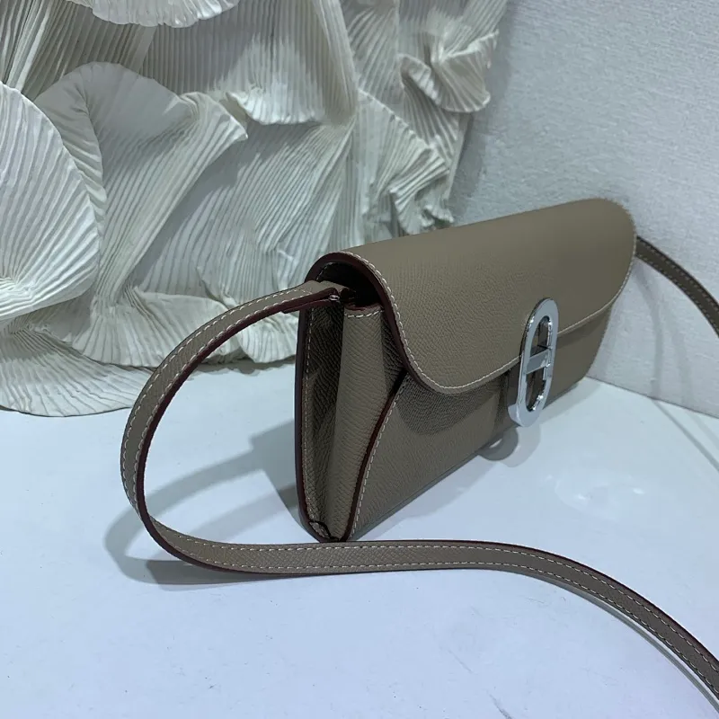 All categories Hermès wallet (Hermès) Hermès 961 silver buckle