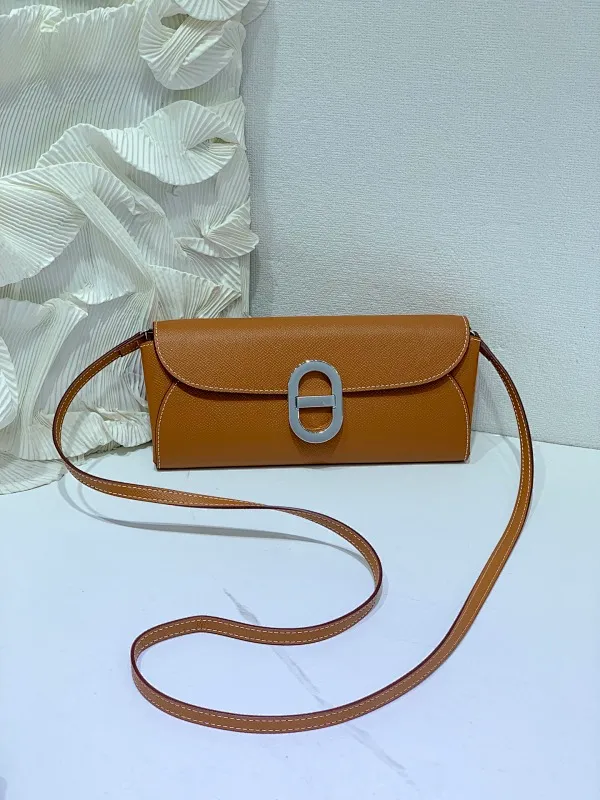 All categories Hermès wallet (Hermès) Hermès 961 silver buckle