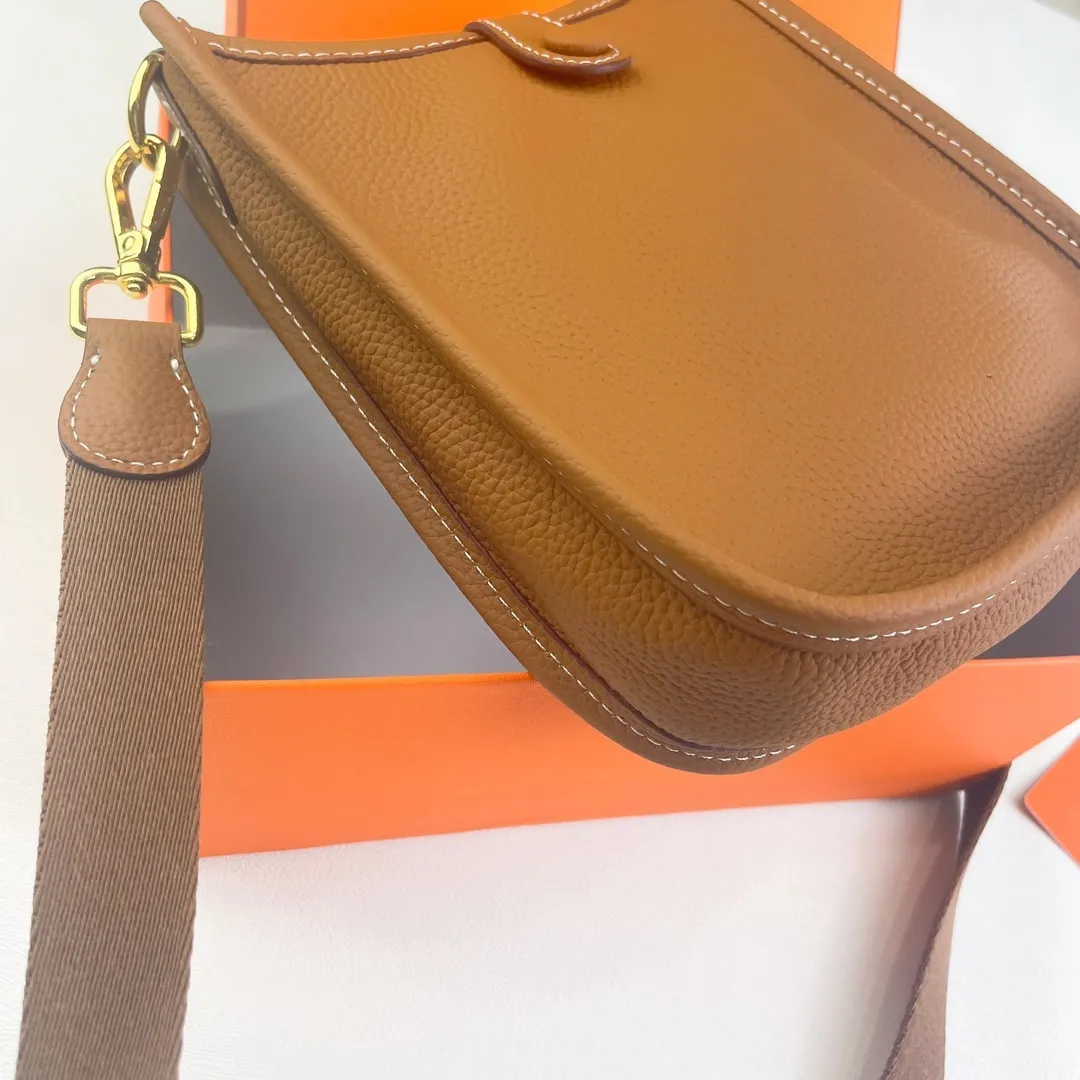 All categories Hermès wallet (Hermès) Hermès 186