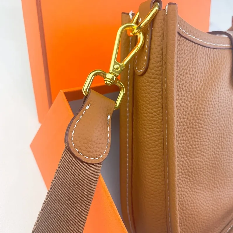 All categories Hermès wallet (Hermès) Hermès 186