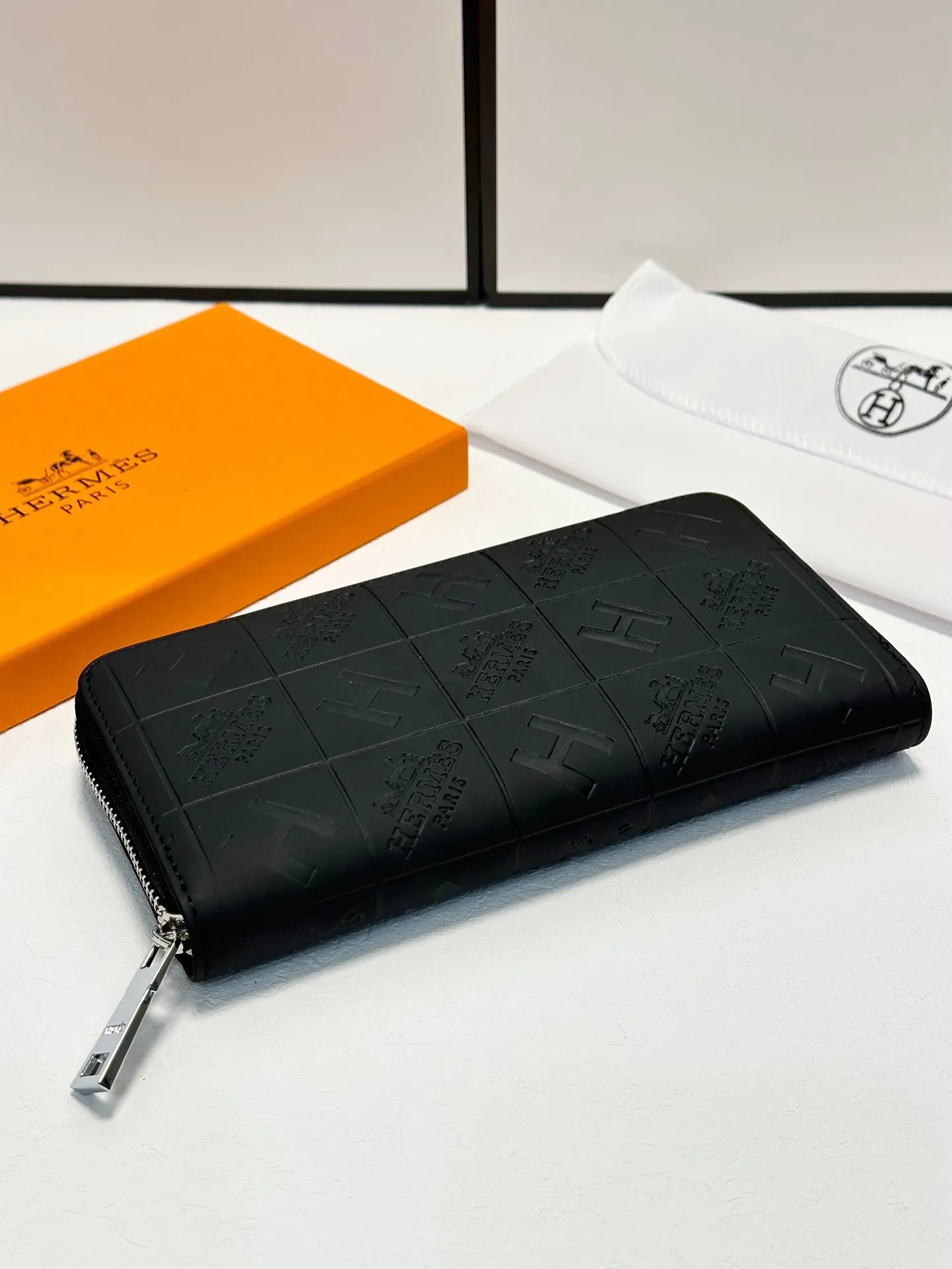 All Categories Hermès Wallet (Hermès) Hermès 142
