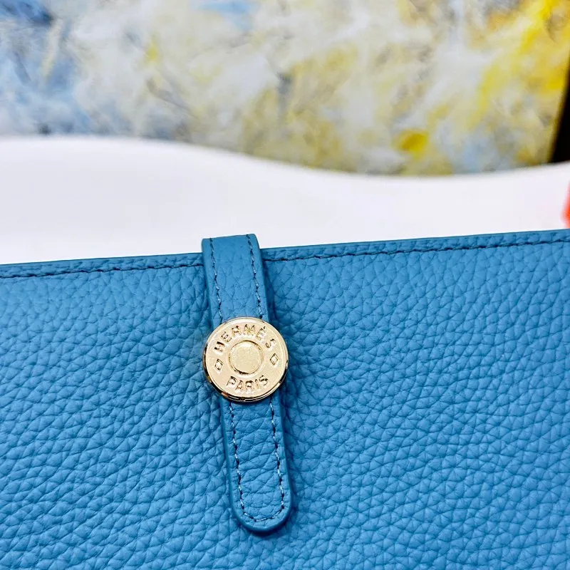 All categories Hermès wallet (Hermès) Hermès 718