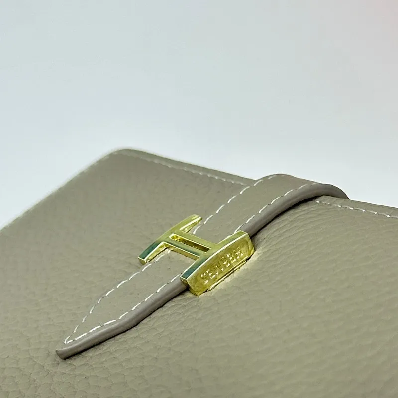 All categories Hermès wallet (Hermès) Hermès 718