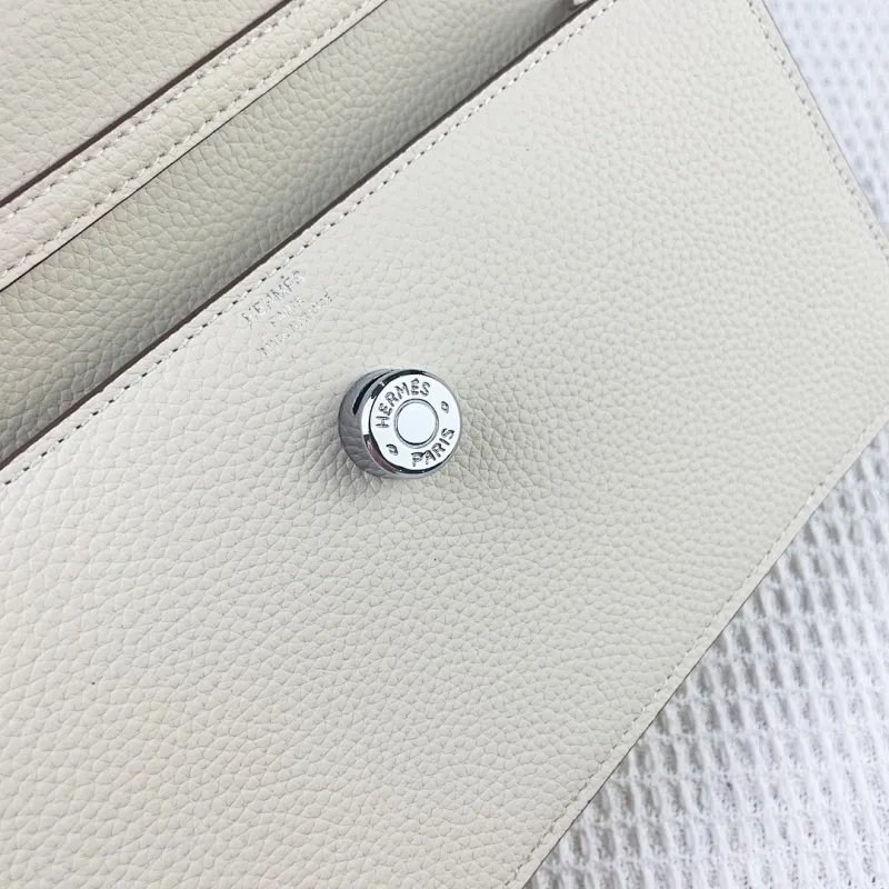 All Categories Hermès Wallet (Hermès) Hermès 388-2 Silver
