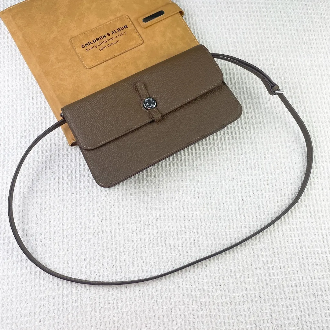 All Categories Hermès Wallet (Hermès) Hermès 388-2 Silver