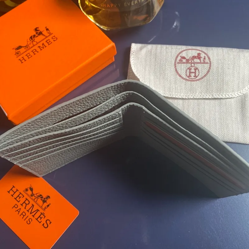 All categories Hermès wallet (Hermès) Hermès 832