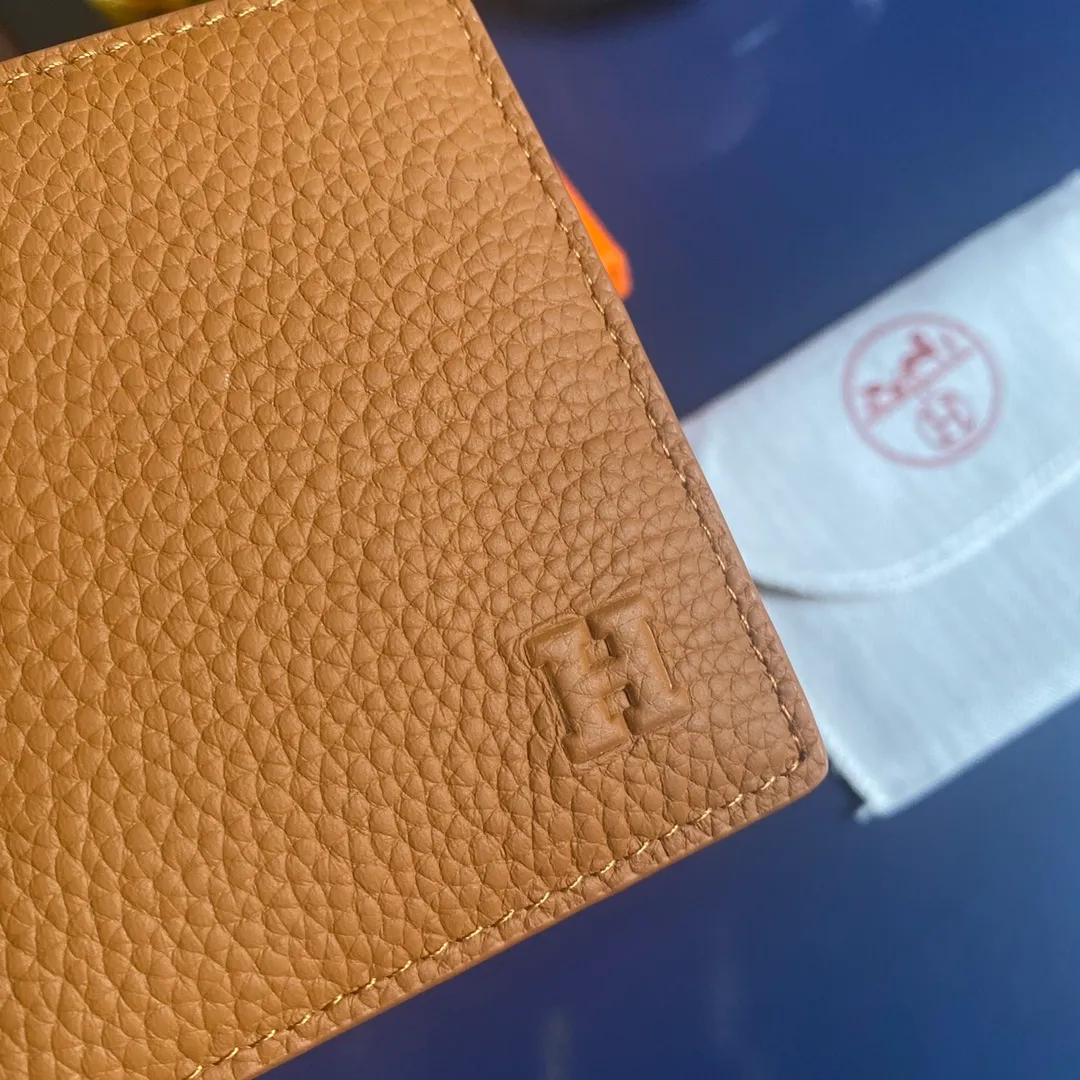 All categories Hermès wallet (Hermès) Hermès 832