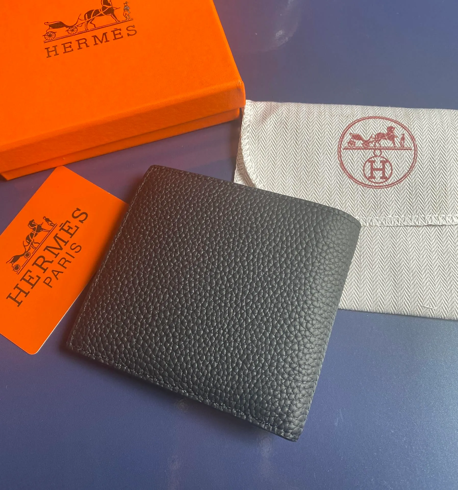 All categories Hermès wallet (Hermès) Hermès 832