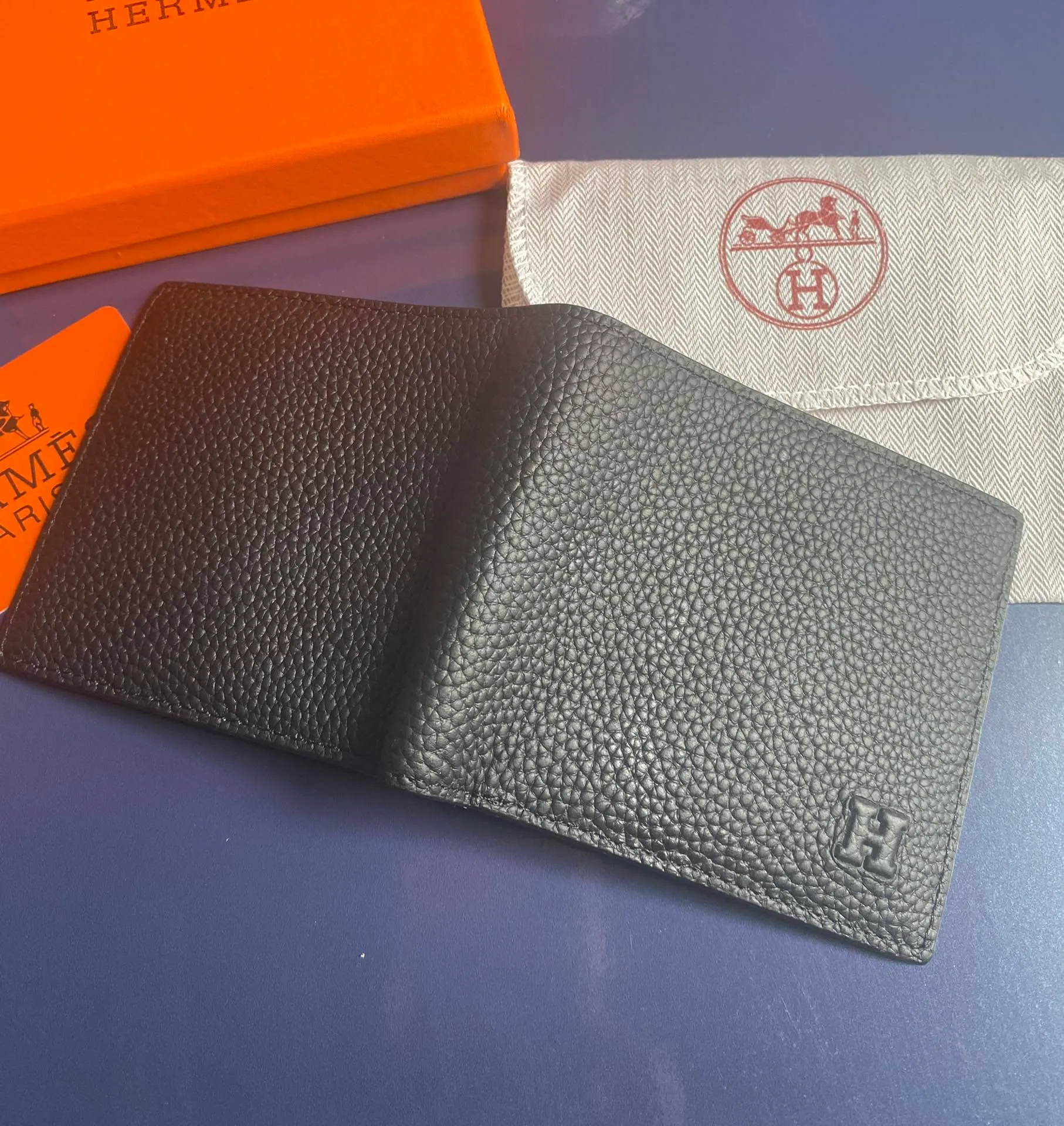 All categories Hermès wallet (Hermès) Hermès 832