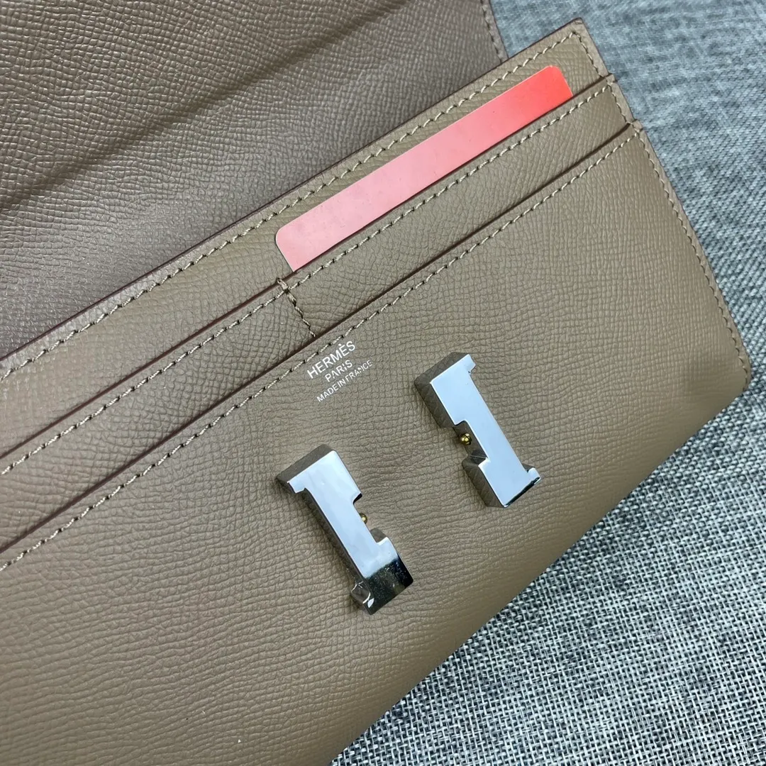 All Categories Hermès Wallet (Hermès) Hermès 539-1 Silver Buckle