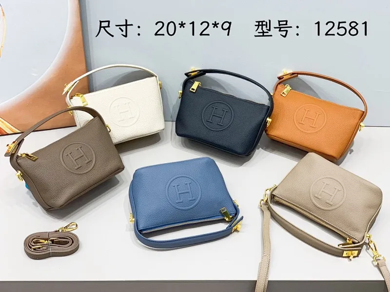 All categories Hermès wallet (Hermès) Hermès 12581
